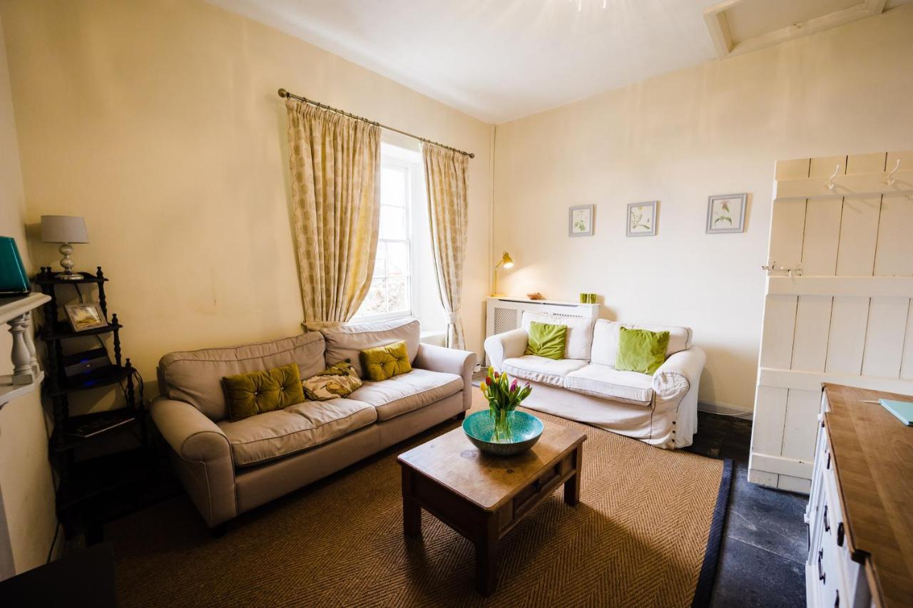 May Tree Cottage Manorbier 5 Mins From The Beach Sleeps 4 Exteriér fotografie