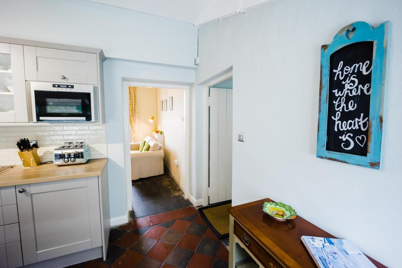 May Tree Cottage Manorbier 5 Mins From The Beach Sleeps 4 Exteriér fotografie