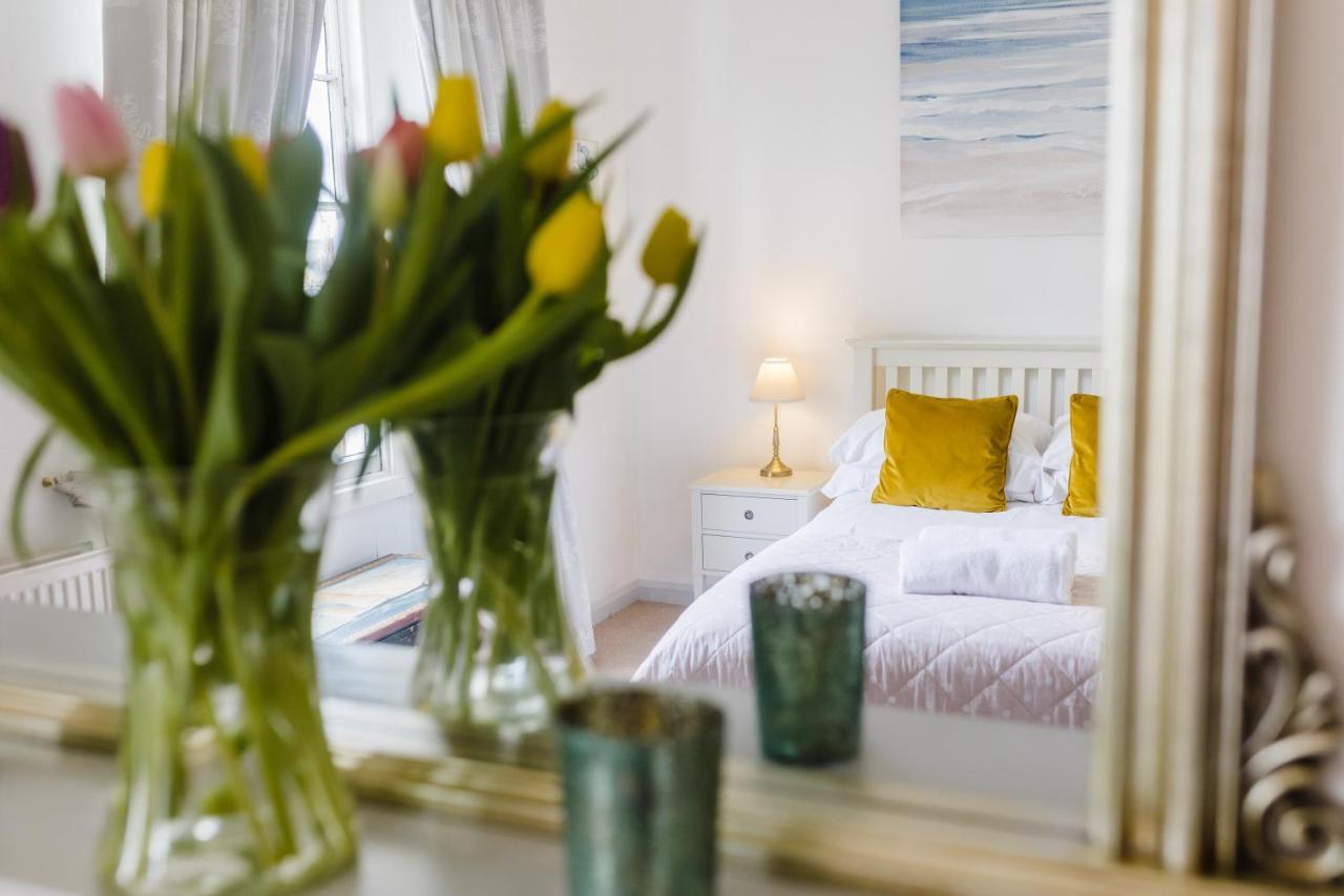 May Tree Cottage Manorbier 5 Mins From The Beach Sleeps 4 Exteriér fotografie