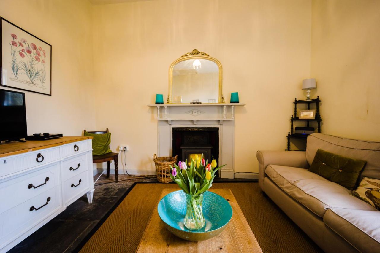 May Tree Cottage Manorbier 5 Mins From The Beach Sleeps 4 Exteriér fotografie