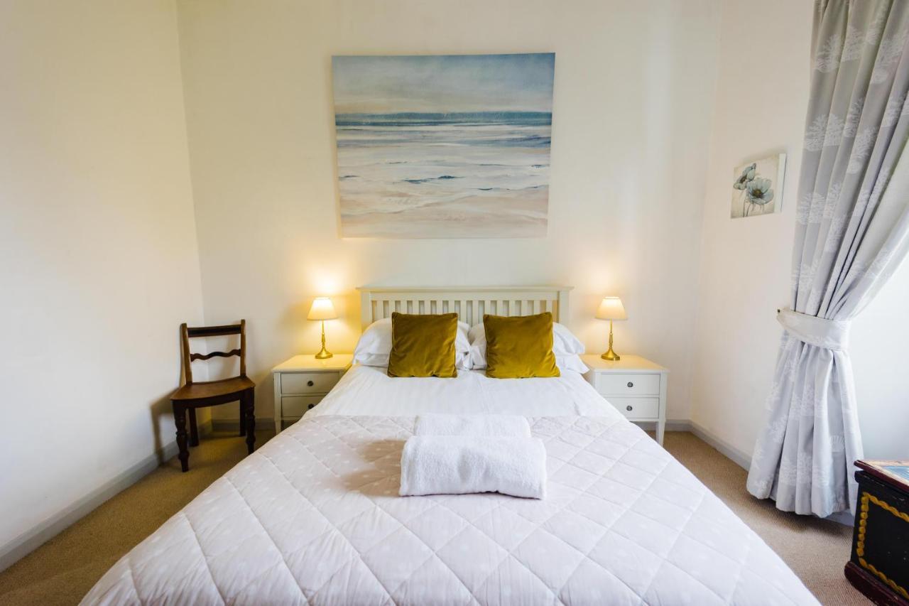 May Tree Cottage Manorbier 5 Mins From The Beach Sleeps 4 Exteriér fotografie